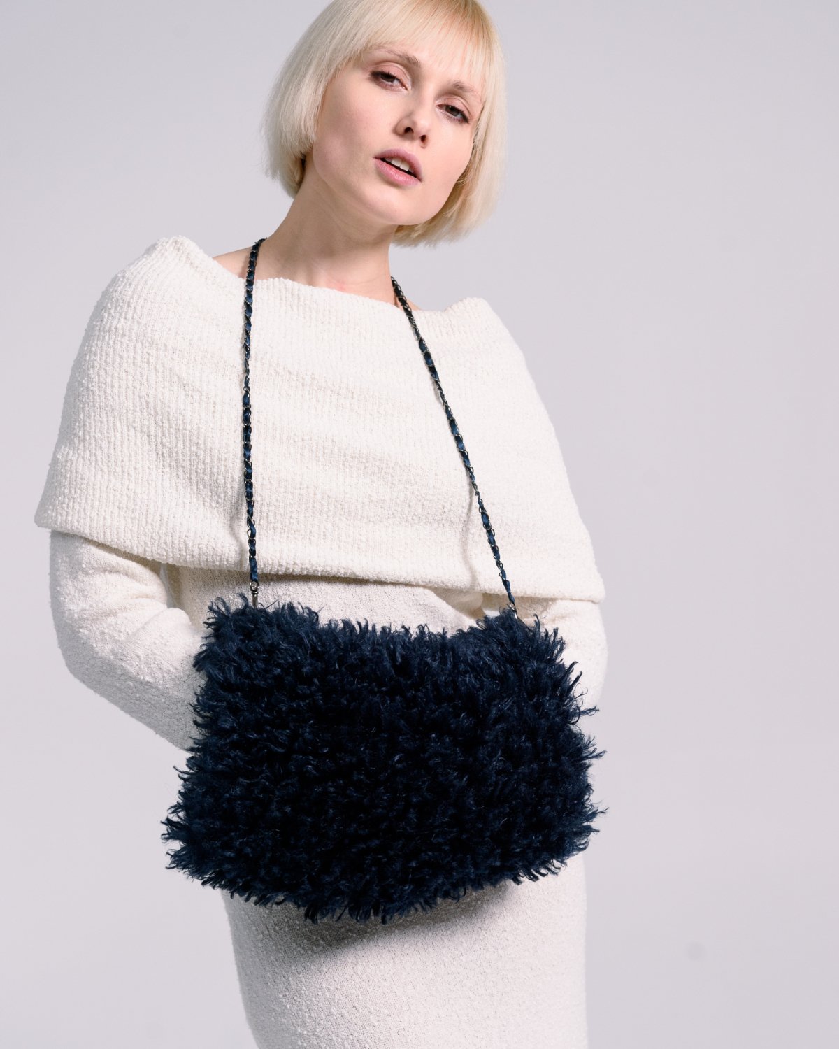 Hand muff - Image 2